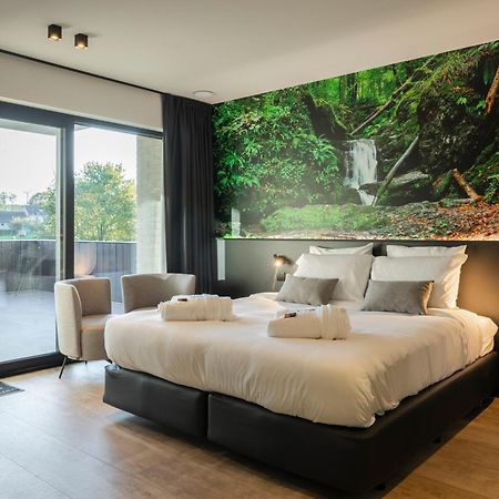 Cc Nomie Hotel Restaurant 迪南 外观 照片